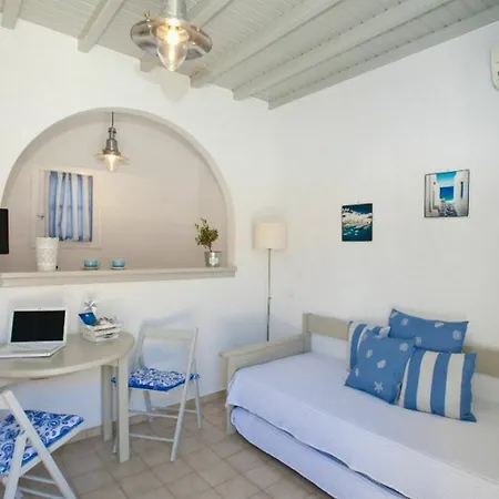 Gryparis' Club Apartment Mykonos Town