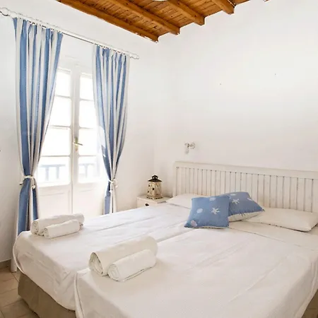 Appartement Gryparis' Club *